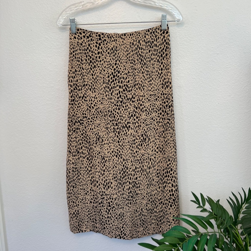 Brandy Melville Leopard Print Phoebe Midi Skirt - Picture 4 of 8